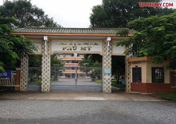 Trường THPT Phú Mỹ